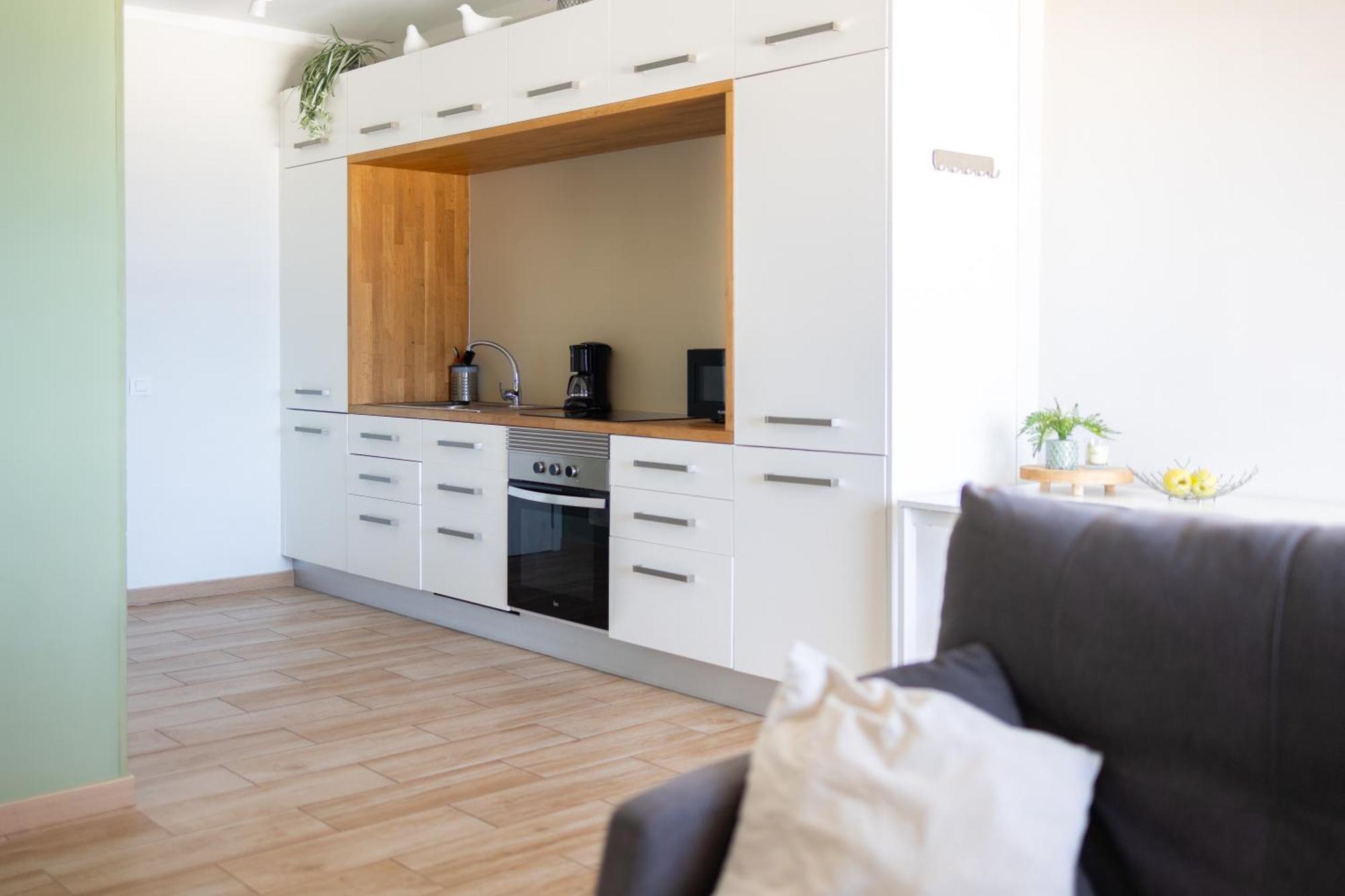 Lovely Modern Studio With An Incredible View Адехе Екстериор снимка